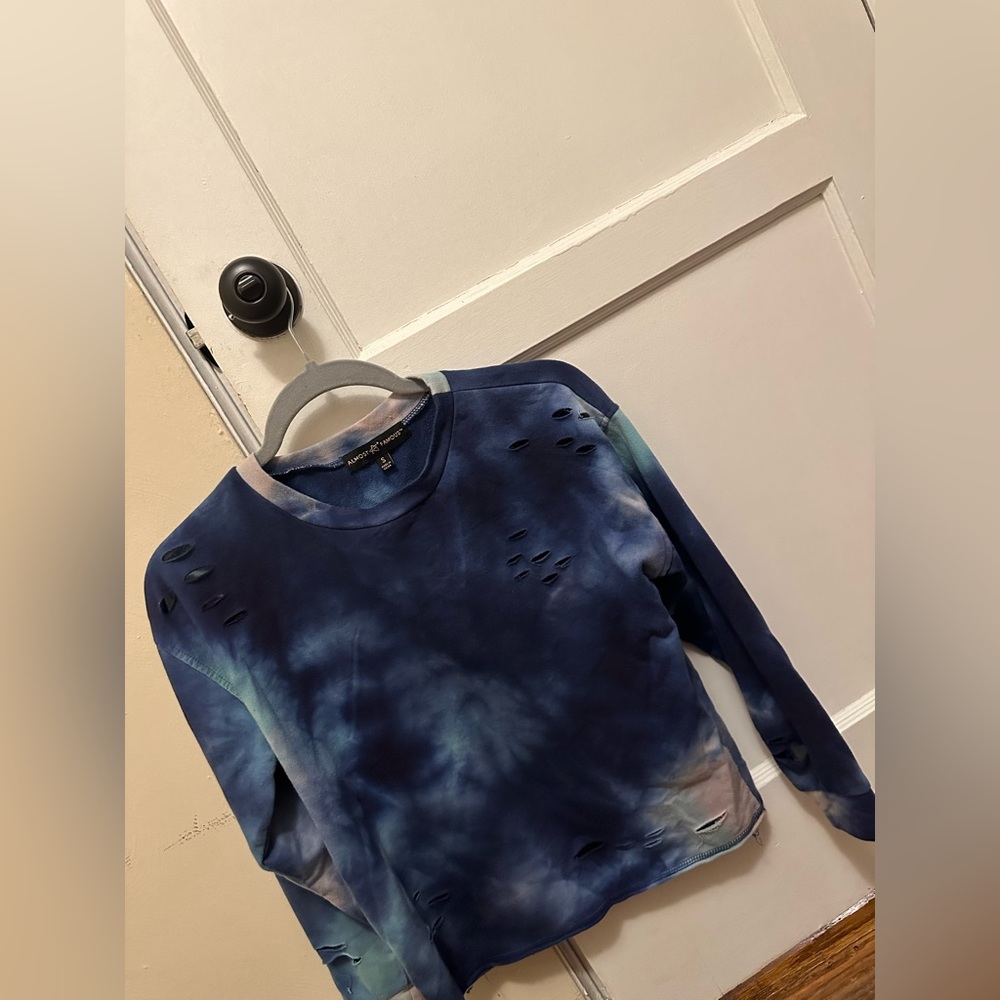 Sweatshirt - Picture 4 of 4